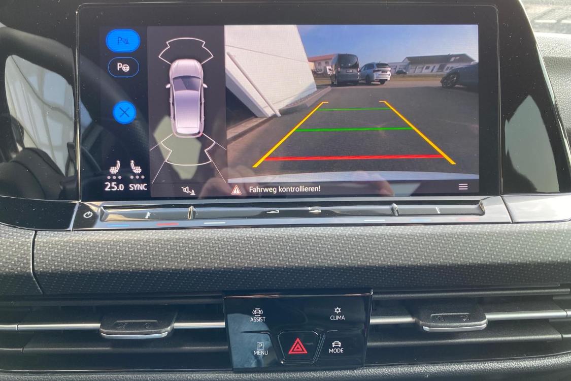 Volkswagen Golf 8R Performance 2.0 TSI 4MOTION / 380PK / AKRAPOVIC - Ultimate Cars